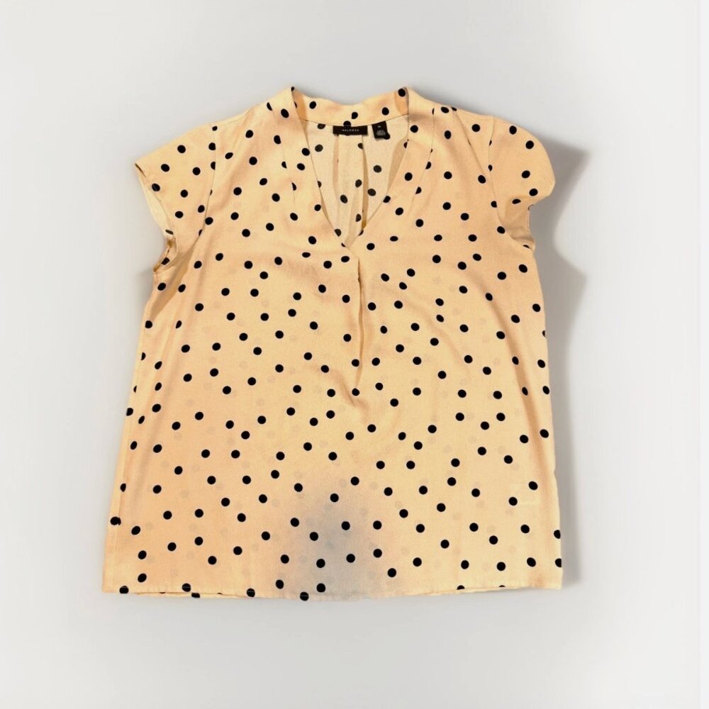 Halogen Women’s Blush Pink V-neck Blouse With Black Polka Dots Size: Medium